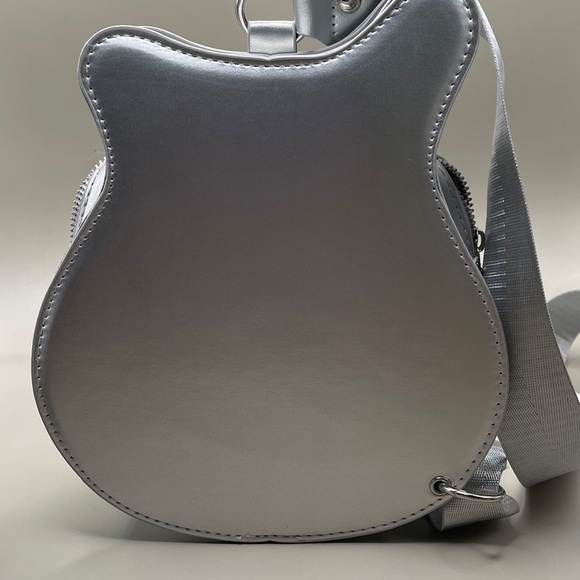 Rachel Zoe Beaded Bag Silver Guitar-Shaped Bag Decorative Crystal Headphones - Picture 5 of 10